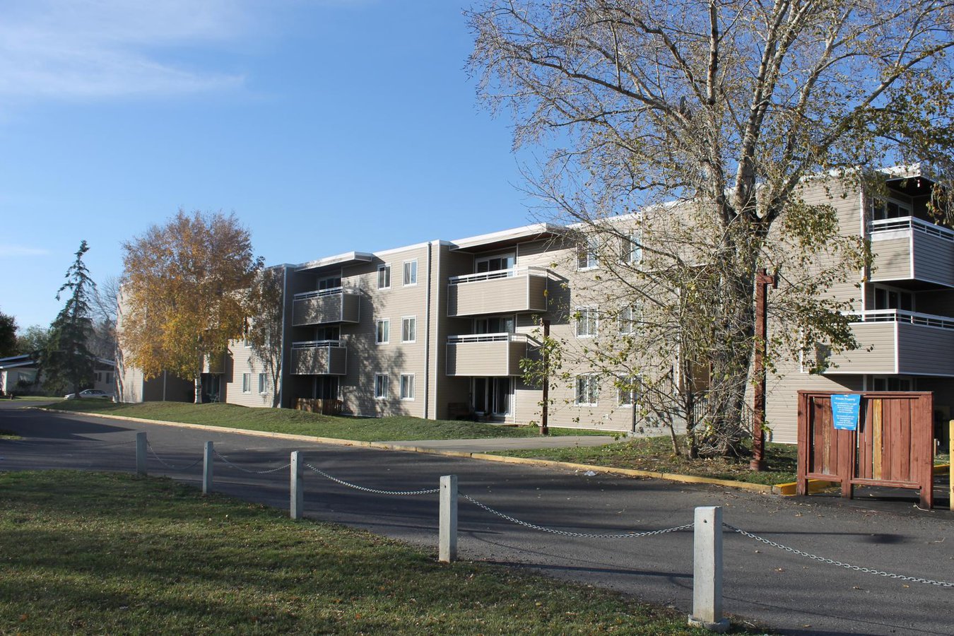 Rentals.ca ) Lethbridge Apartments, Condos and Houses For Rent