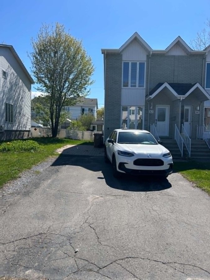 82 Rue Lucien Manning - Photo 1