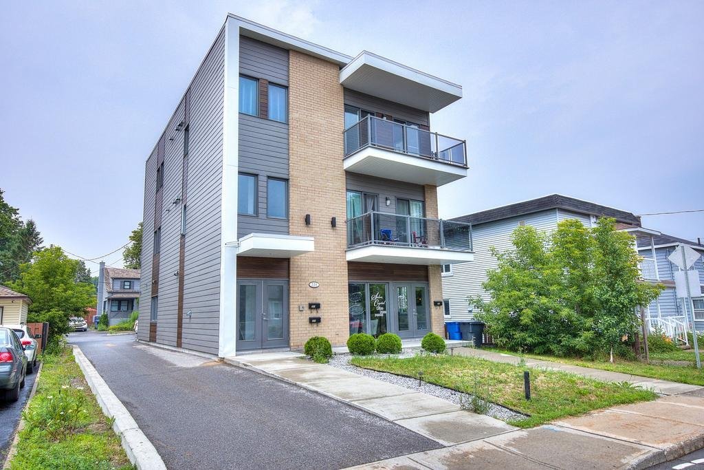 Rentals.ca L'ÎlePerrot Apartments, Condos and Houses For Rent