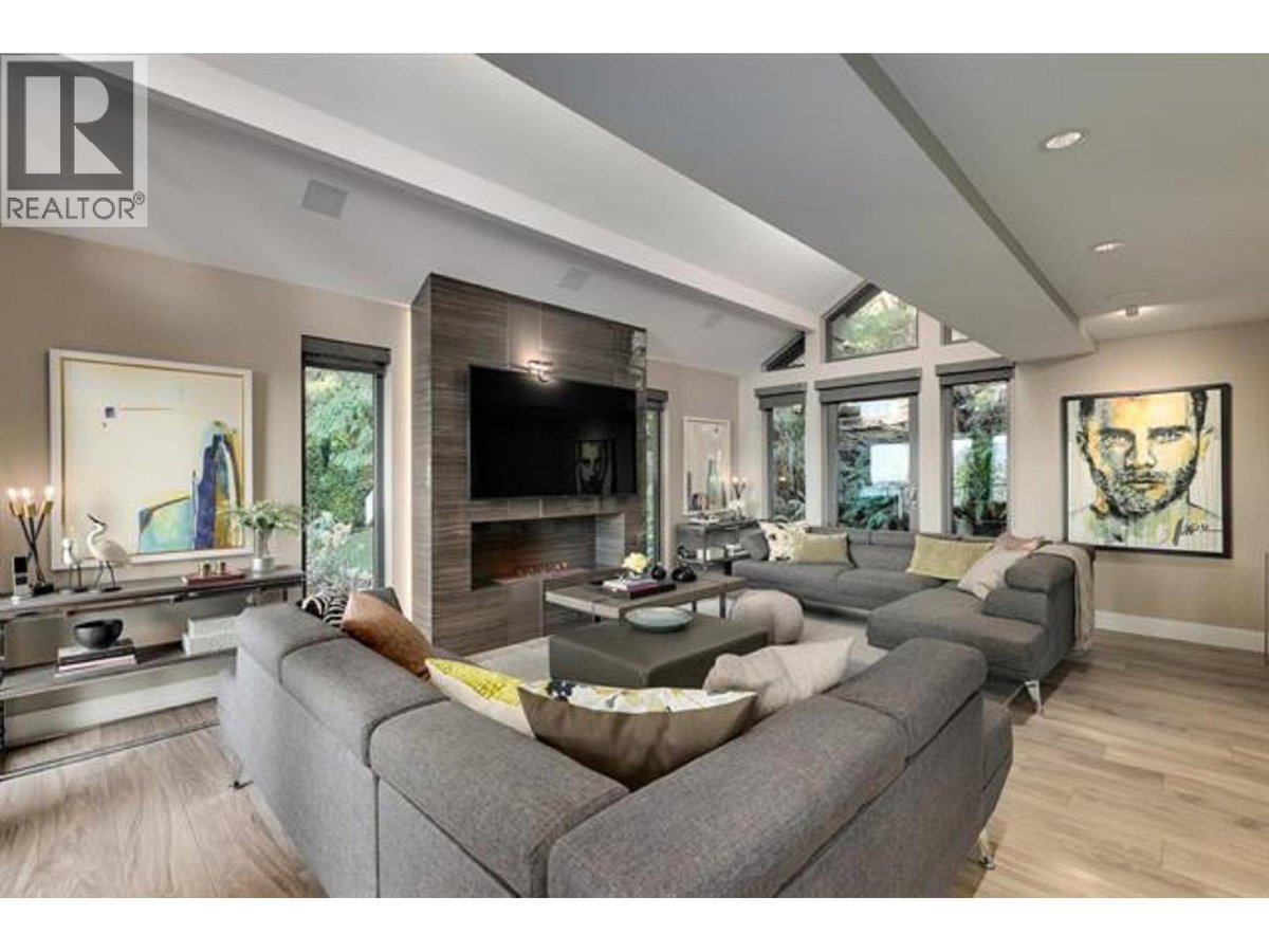 445 MOUNTAIN DRIVE - Photo 13