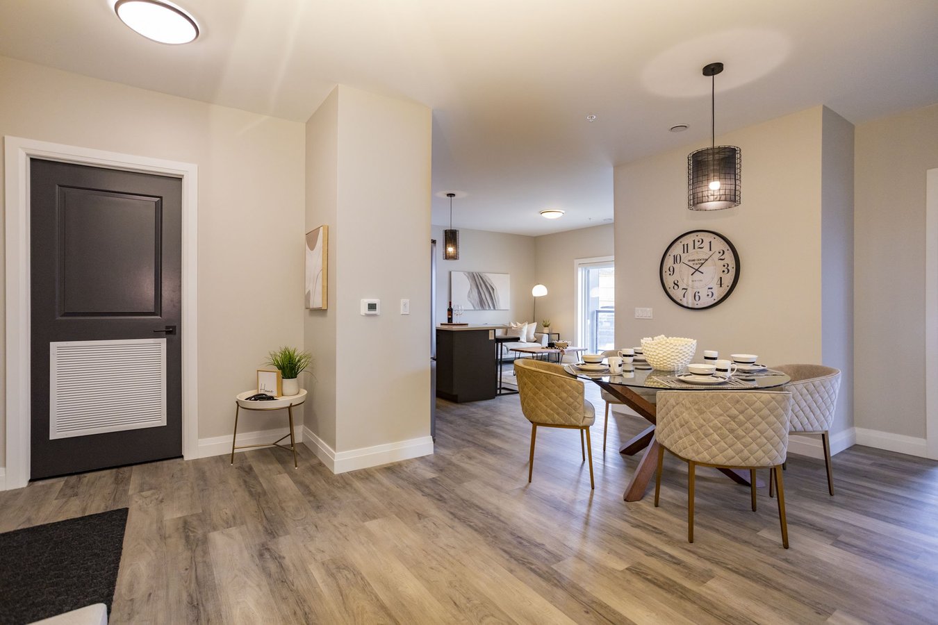 555 Teeple Terrace - Photo 5