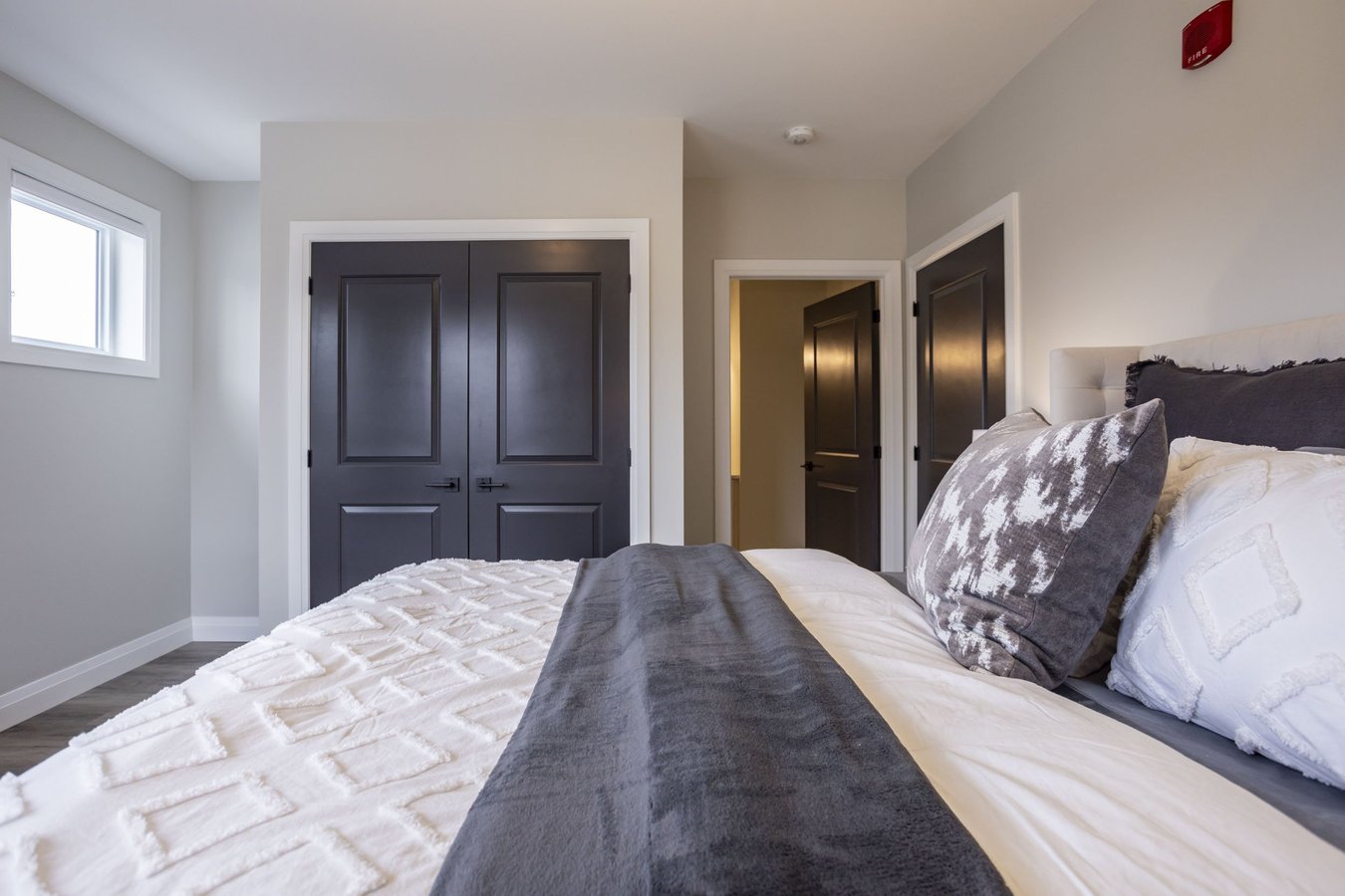555 Teeple Terrace - Photo 32