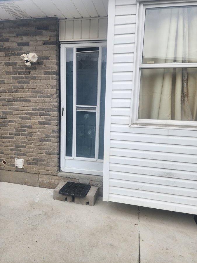 670 Millbank Drive - Photo 11