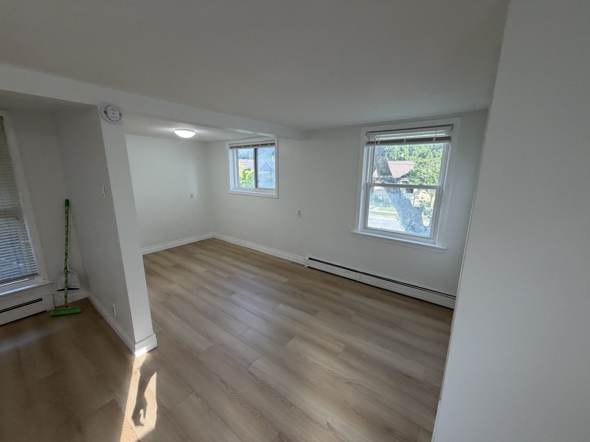 192 Huron Street - Photo 6