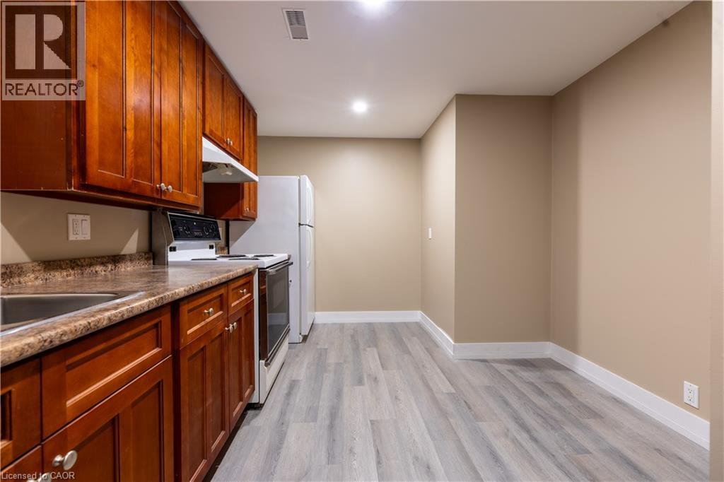 598 MAPLEDALE Avenue Unit# Lower - Photo 9