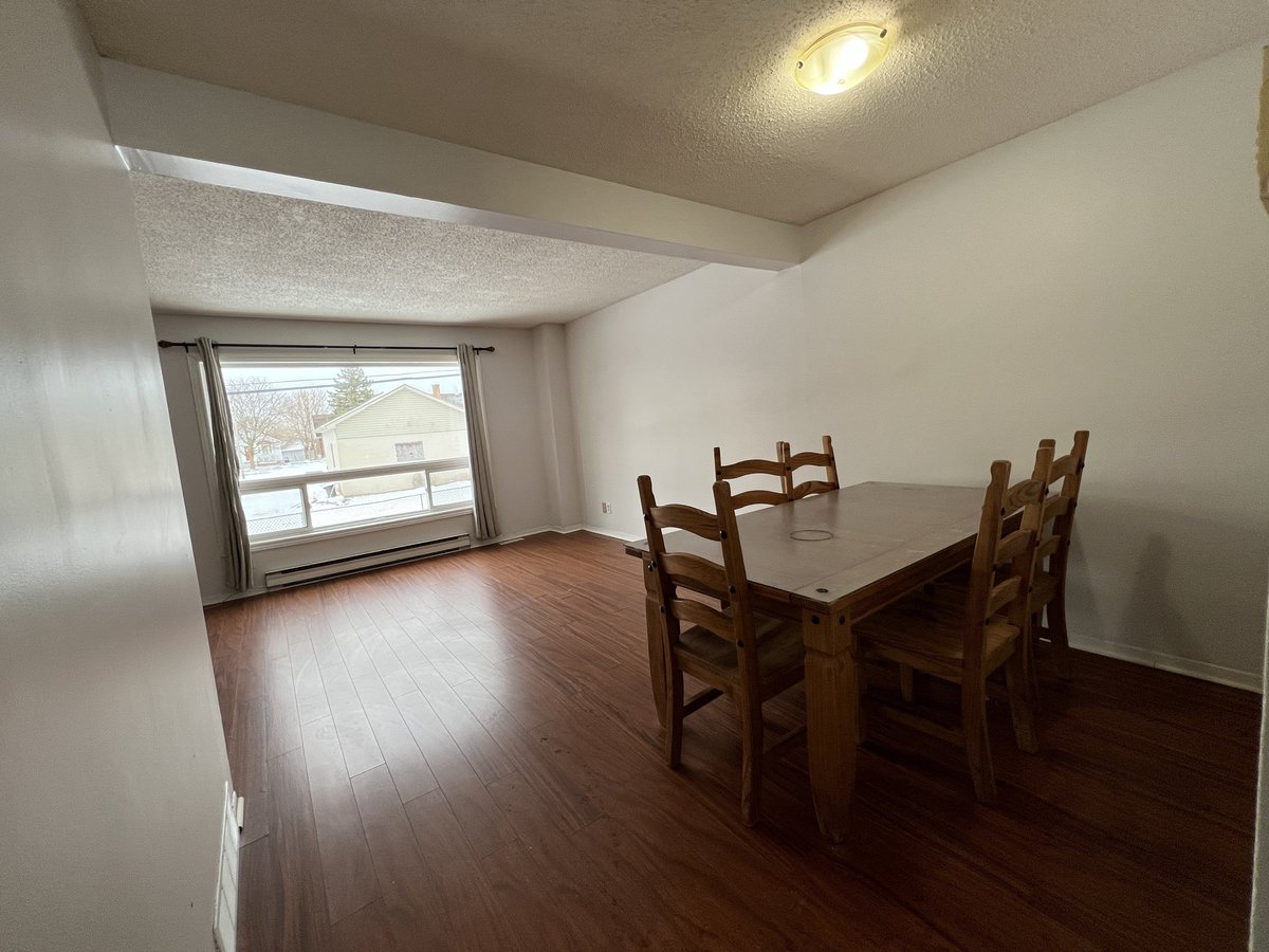 550 Second Street - Photo 2