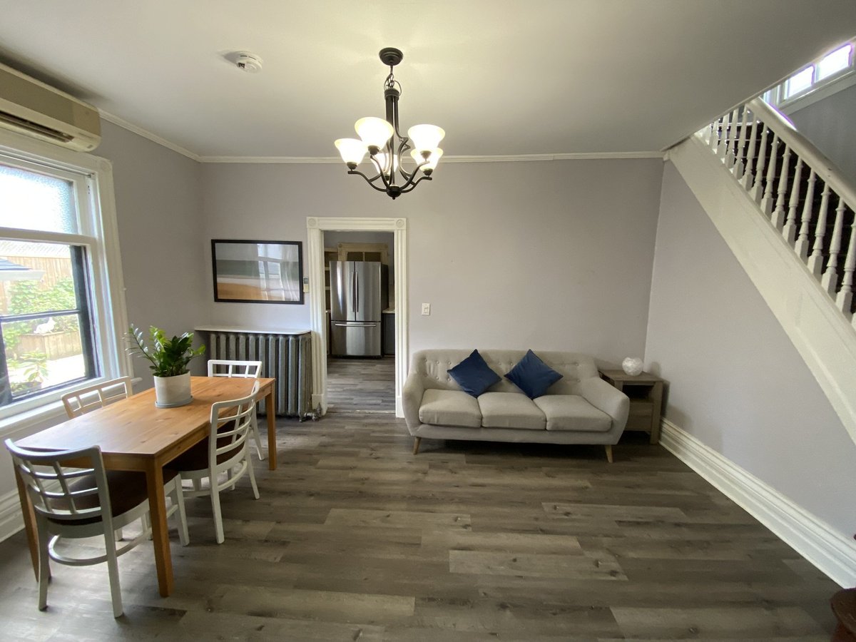 1029 York Street - Photo 5