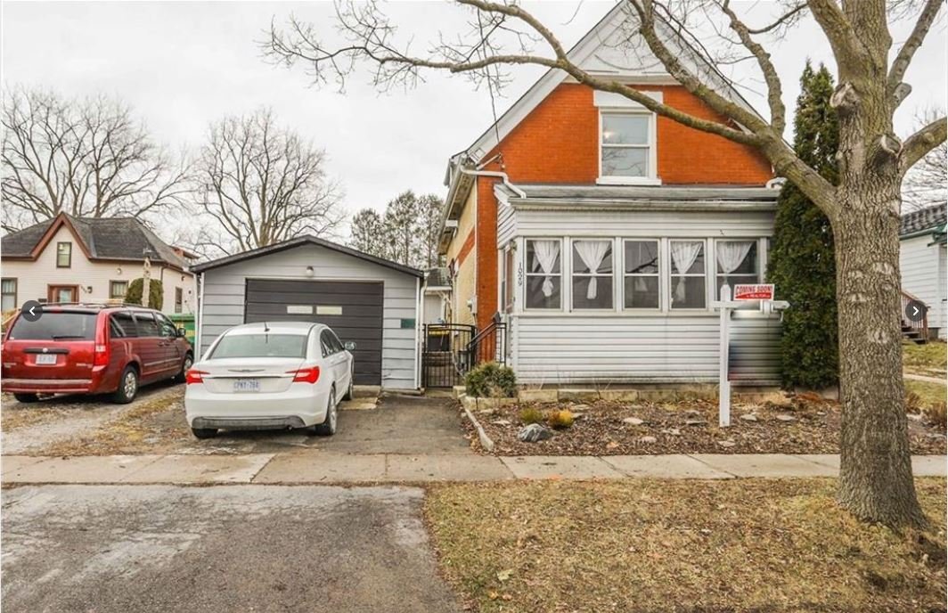 1029 York Street - Photo 9