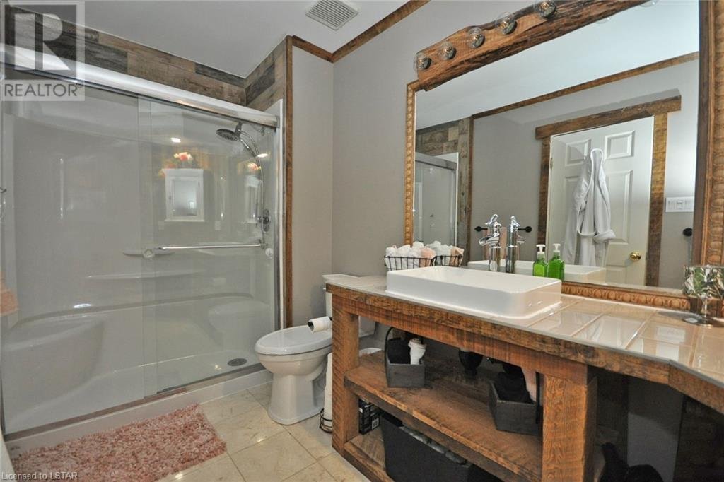 111 Masonville Crescent - Photo 8