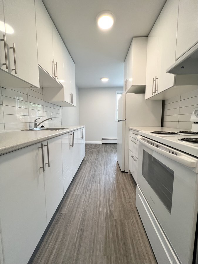 49 Oakville Avenue - Photo 1