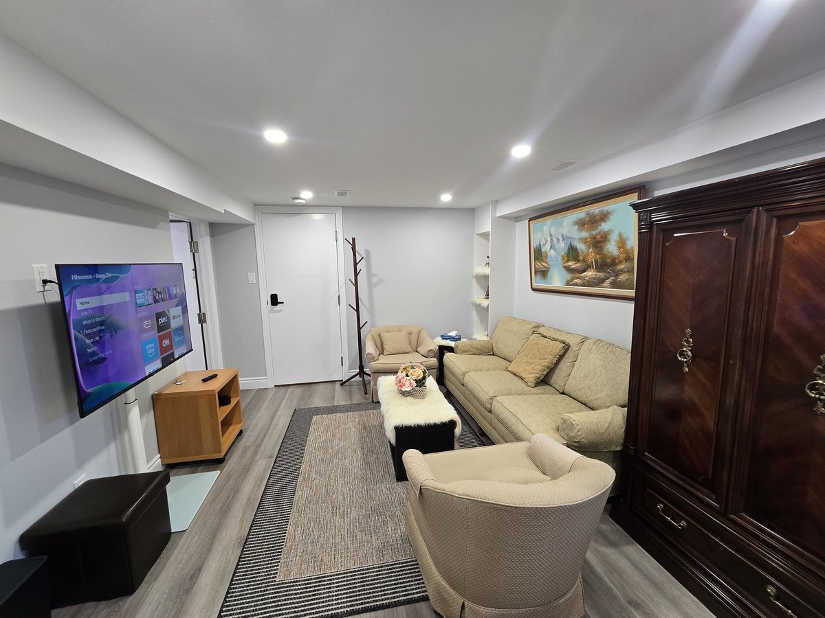 670 Millbank Drive - Photo 9