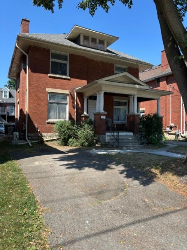 65 Ridout Street South - Photo 1