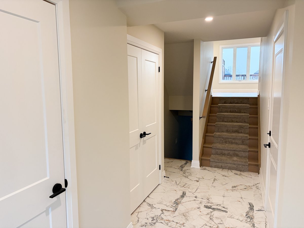 2261 Linkway Boulevard - Photo 4