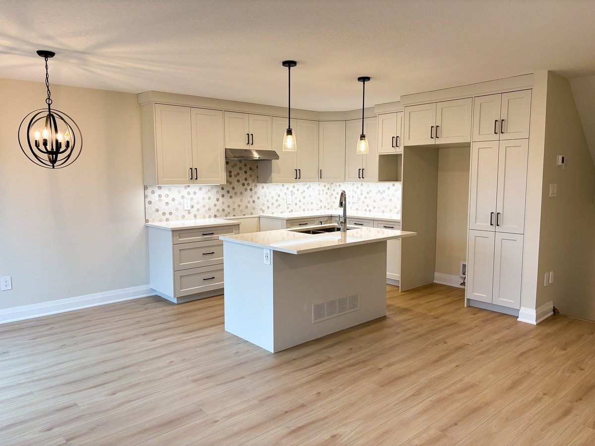2261 Linkway Boulevard - Photo 5