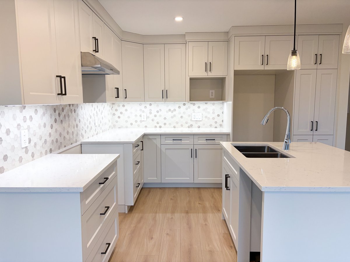 2261 Linkway Boulevard - Photo 6
