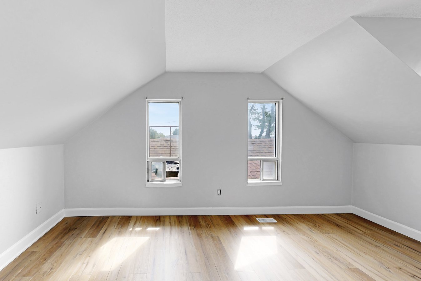 520 Egerton Street - Photo 22