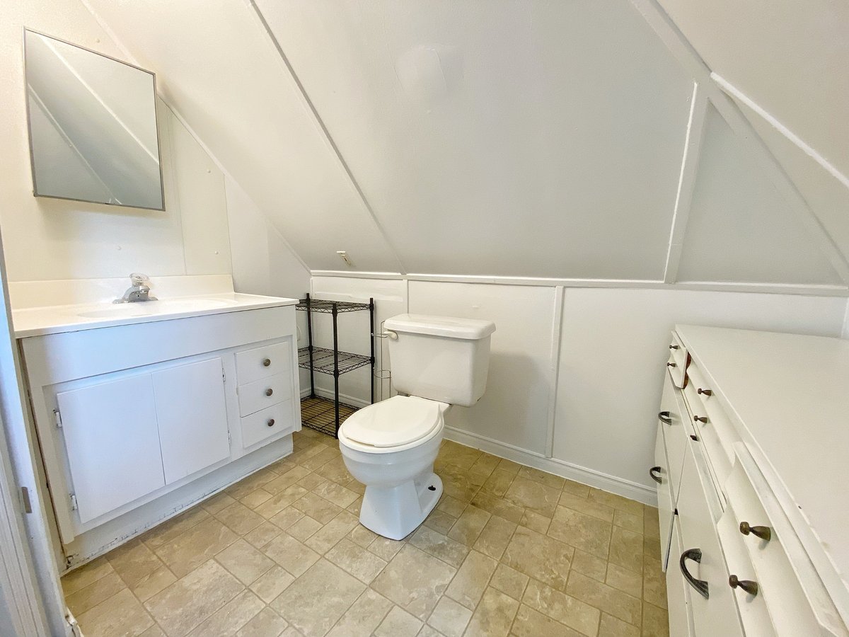 32 Mackay Avenue - Photo 9