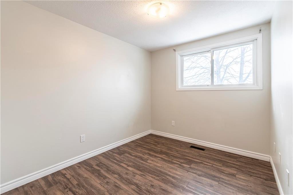 205 Carlyle Drive - Photo 8