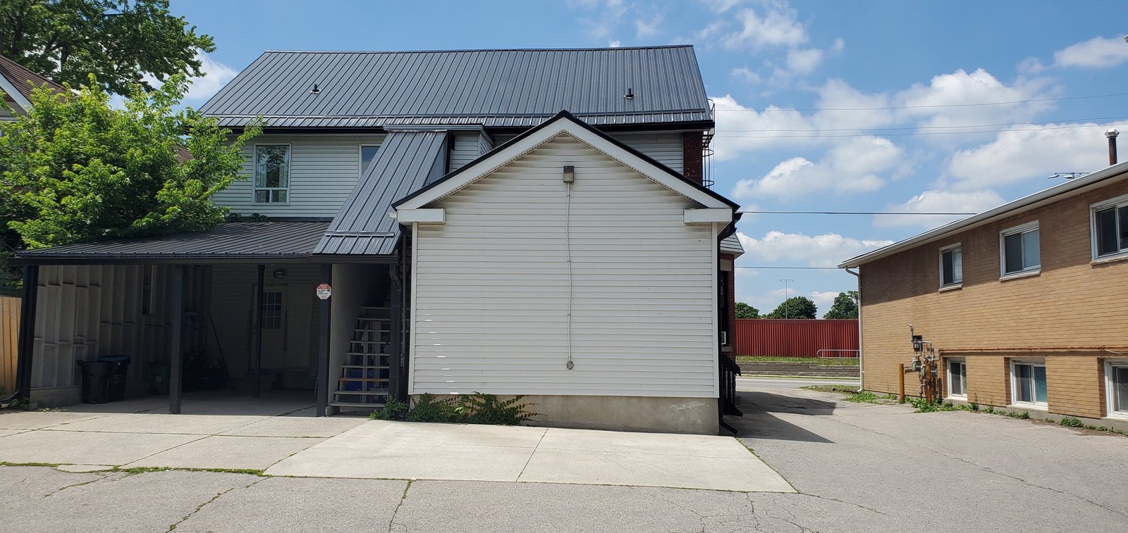 520 Egerton Street - Photo 4