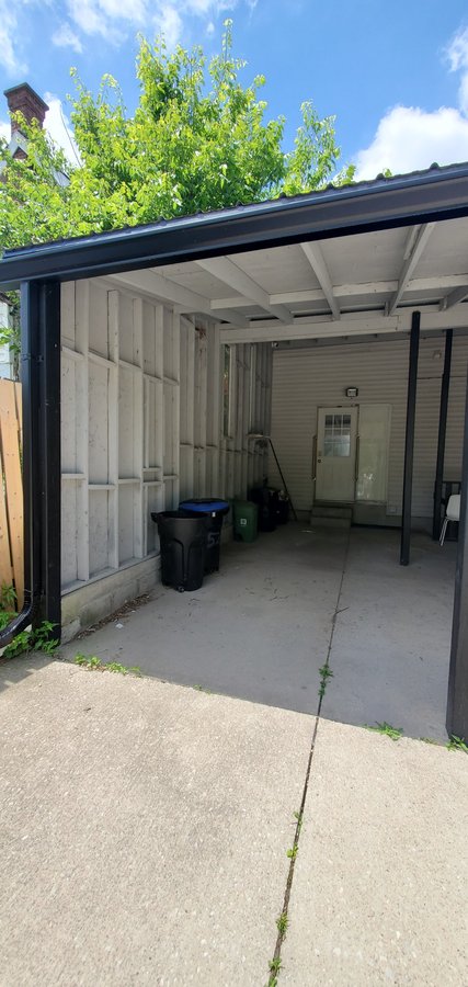 520 Egerton Street - Photo 5