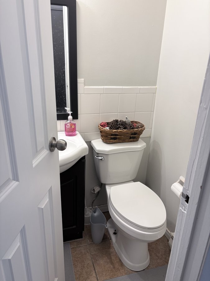 1430 Jalna Boulevard - Photo 5