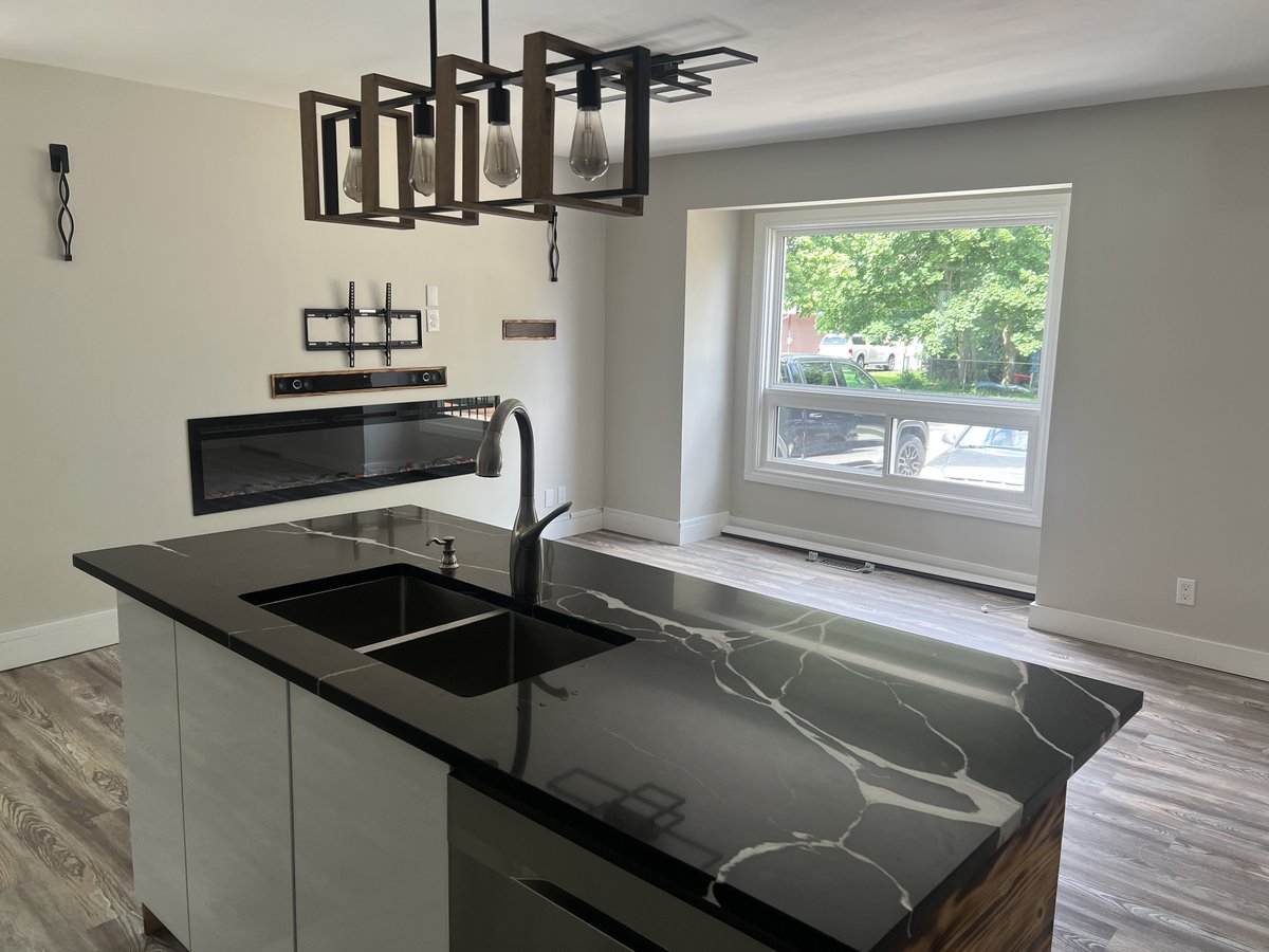 225 Trowbridge Avenue - Photo 4