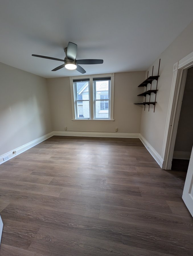 512 Saint James Street - Photo 16