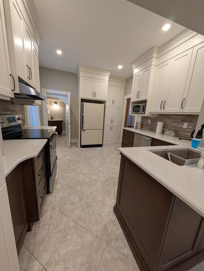 512 Saint James Street - Photo 5