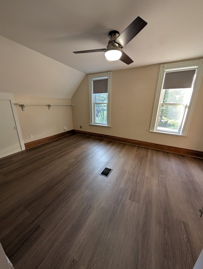 512 Saint James Street - Photo 10