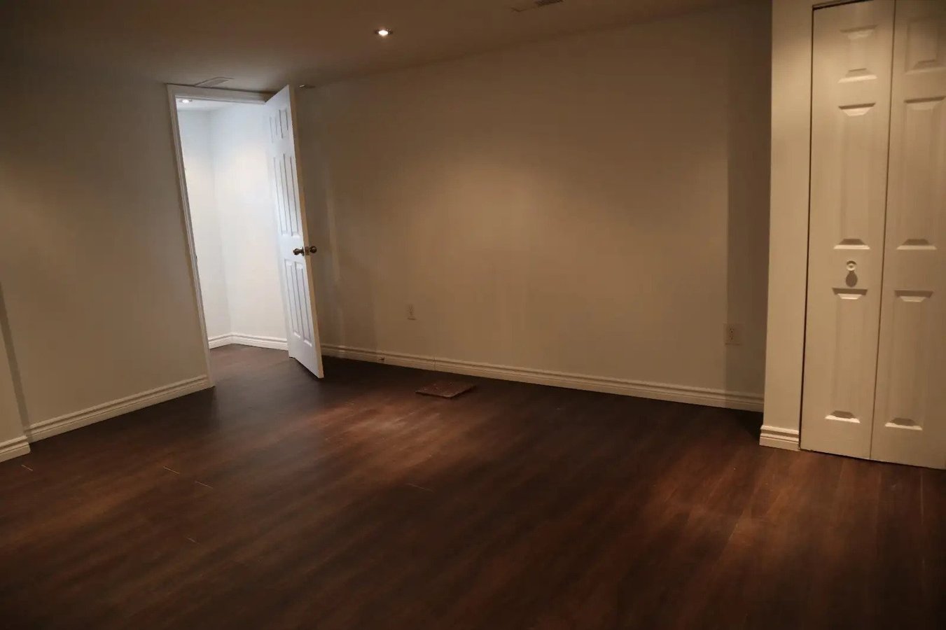 687 Sevilla Park Place - Photo 4
