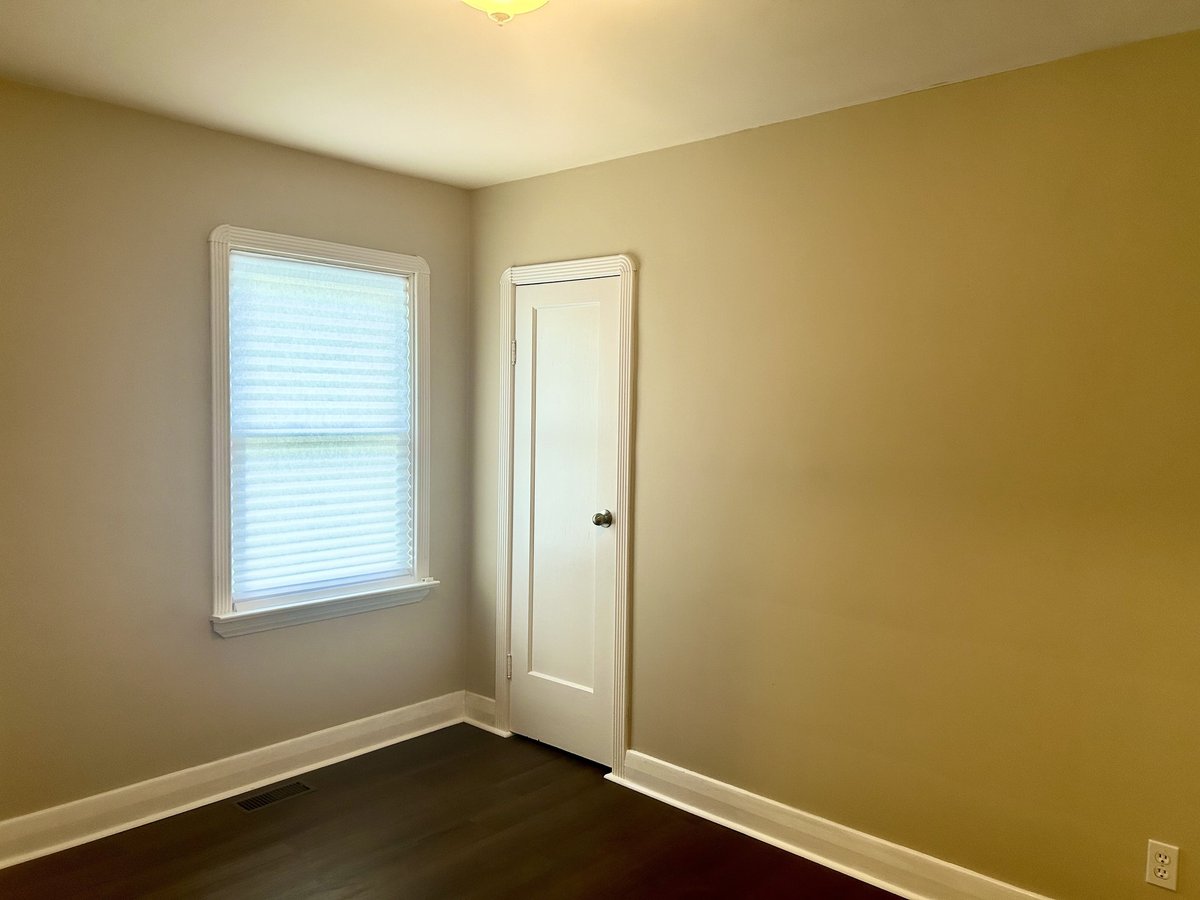 763 Fleet Street - Photo 8