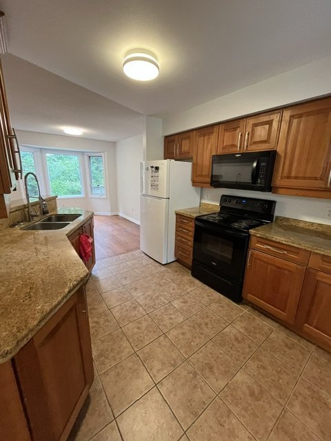 63 Southcott Court - Photo 4