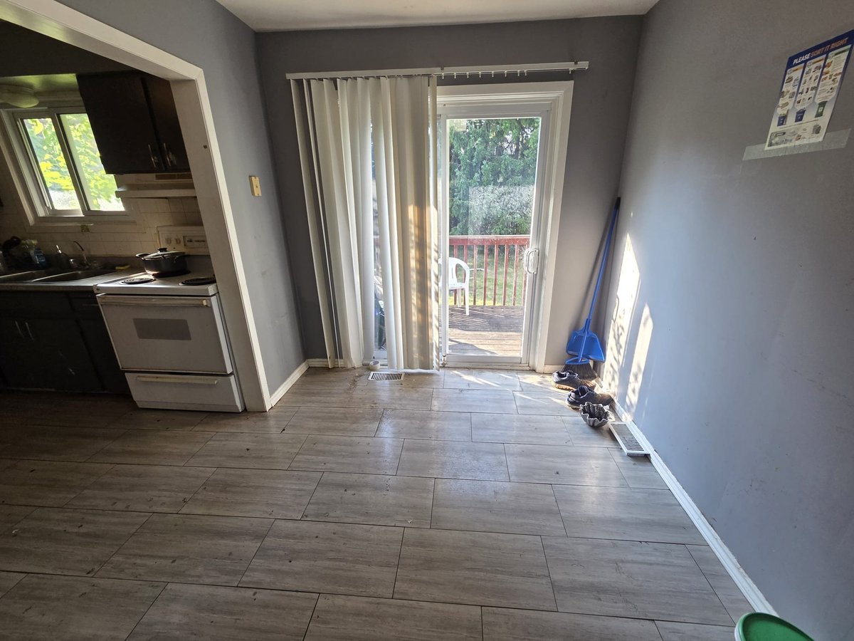 1236 Landor Street - Photo 11