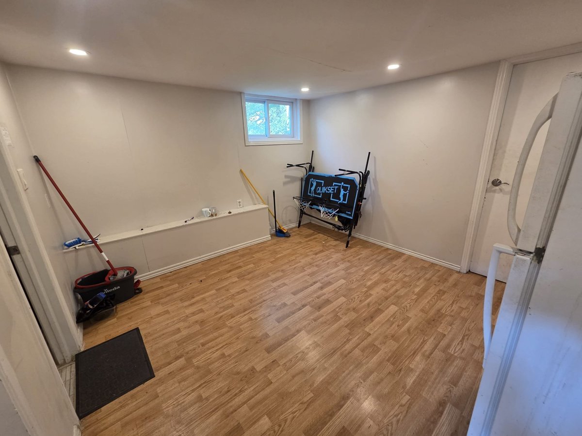 1236 Landor Street - Photo 7