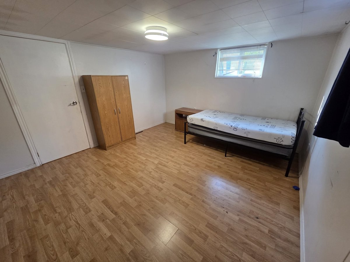 1236 Landor Street - Photo 3