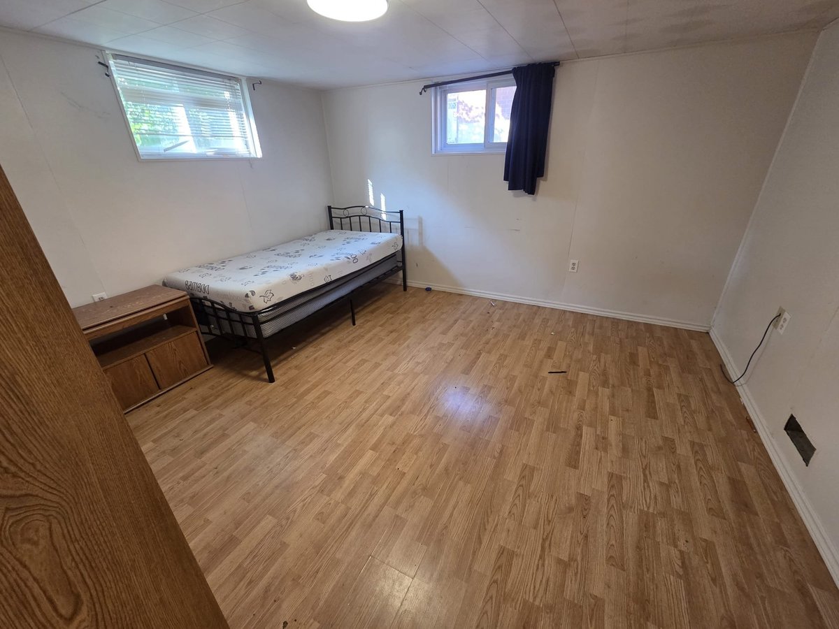 1236 Landor Street - Photo 2