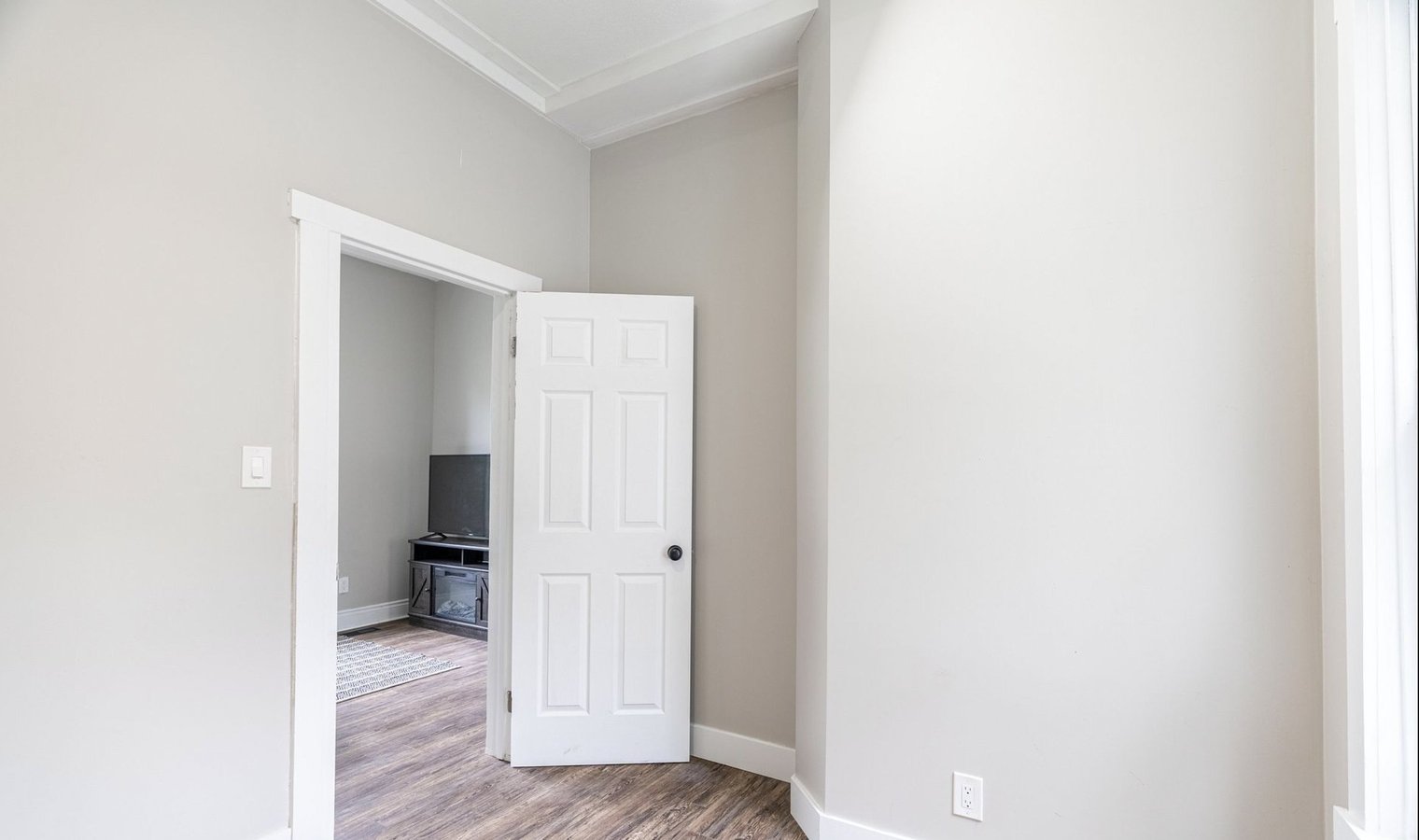 354 Spruce Street - Photo 10