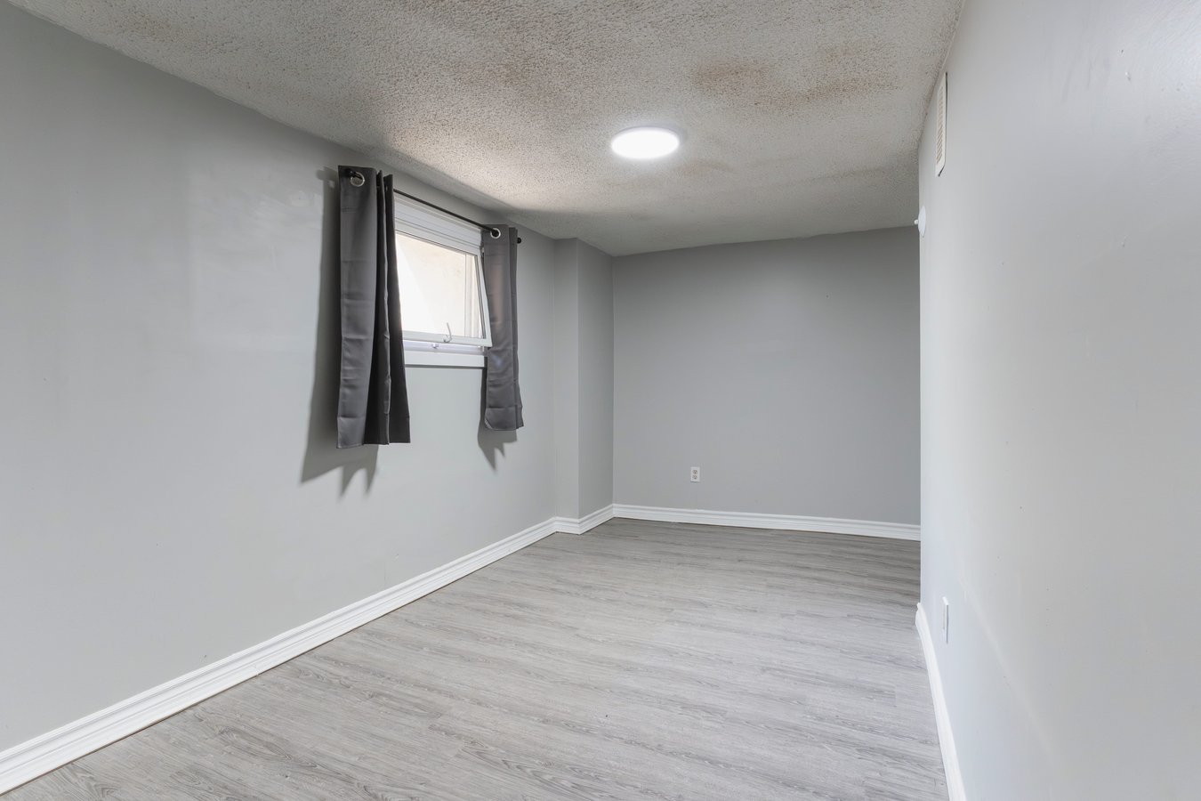 786 Nelson Street - Photo 12