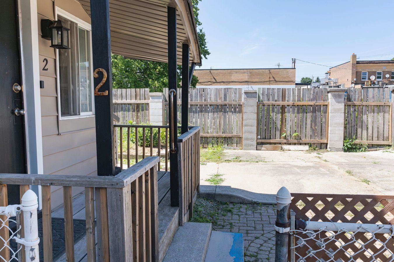 786 Nelson Street - Photo 3