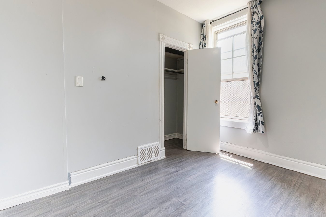 786 Nelson Street - Photo 11