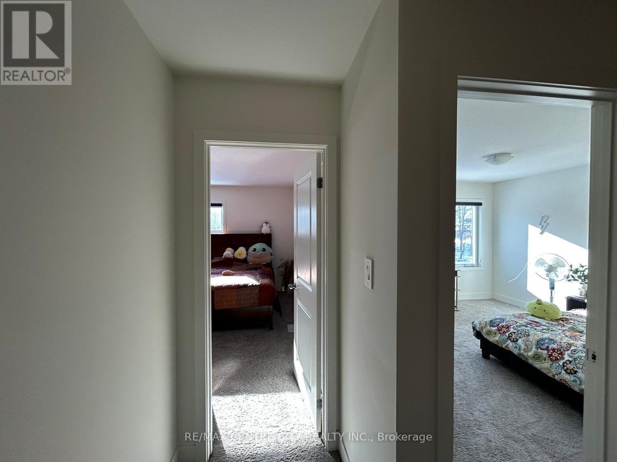 1520 Twilite Boulevard - Photo 2
