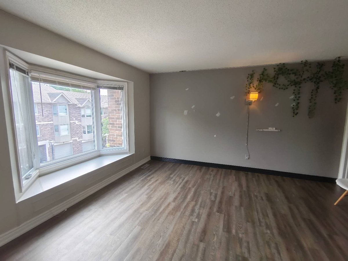 1548 Richmond Street - Photo 11