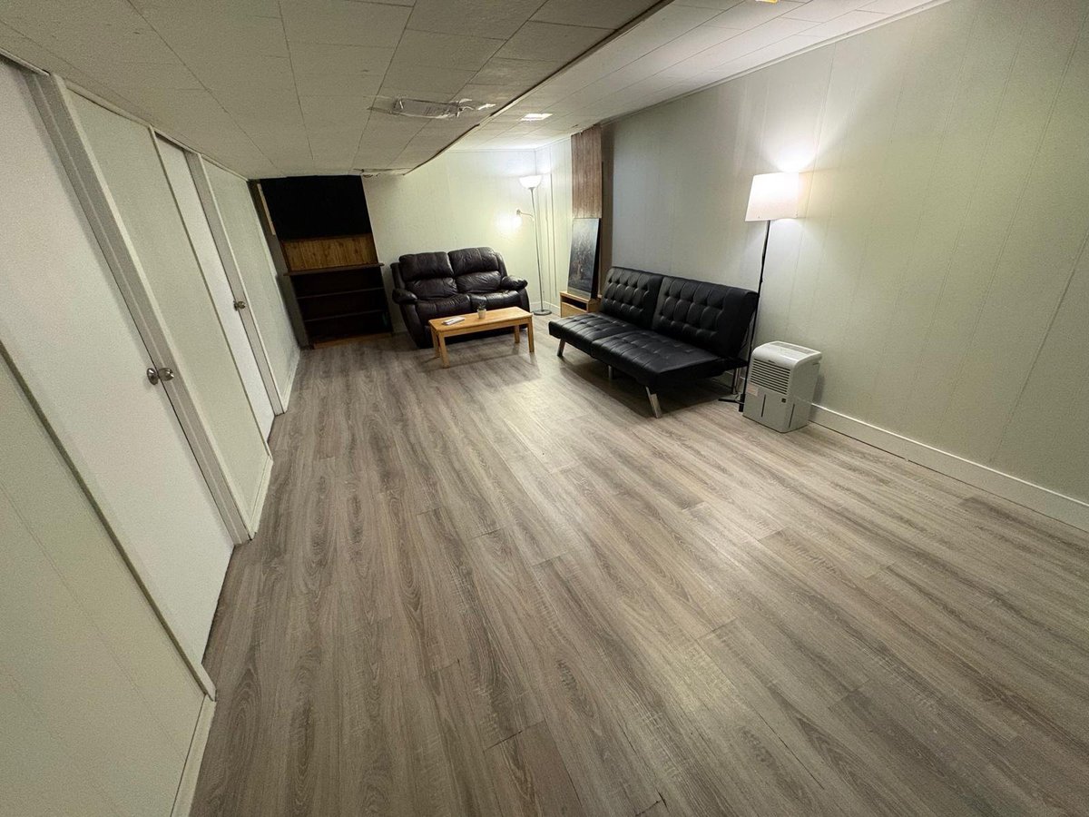 407 Fox Avenue - Photo 6