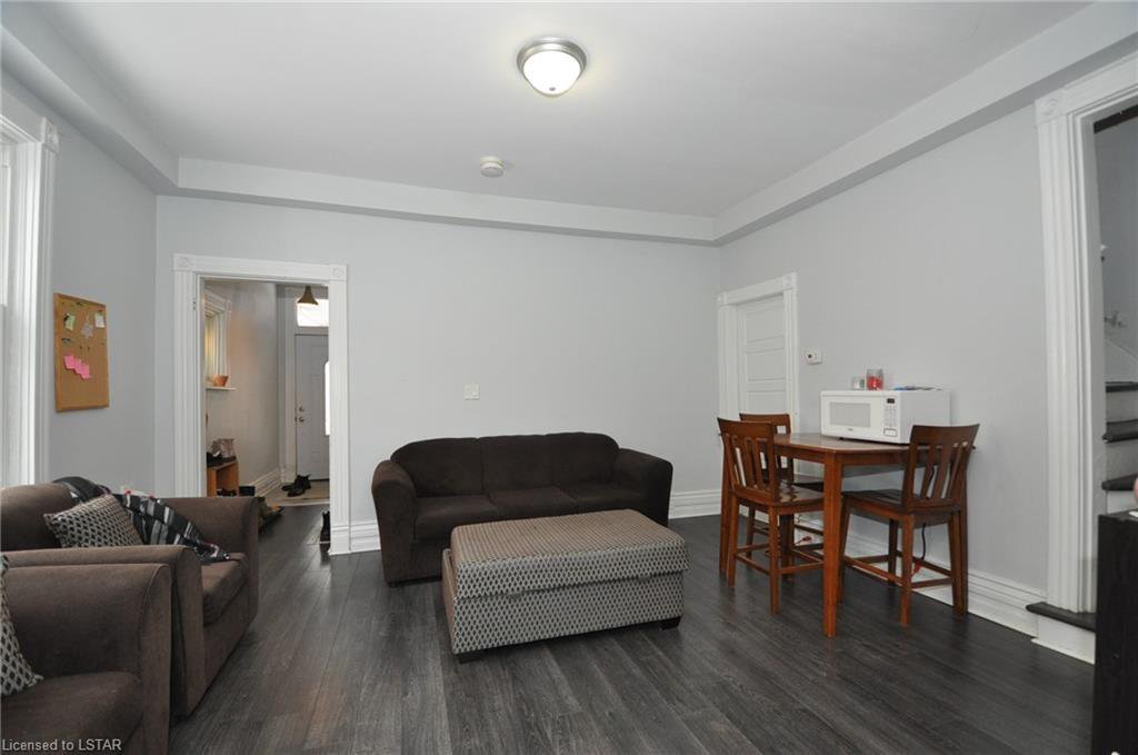 109 Wharncliffe Road North - Photo 4