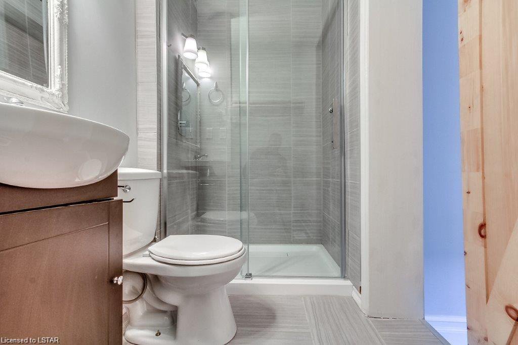109 Wharncliffe Road North - Photo 16