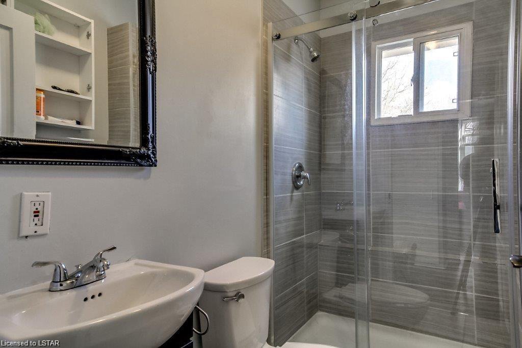 109 Wharncliffe Road North - Photo 17