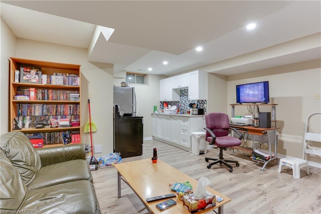 70 Ambleside Drive - Photo 1