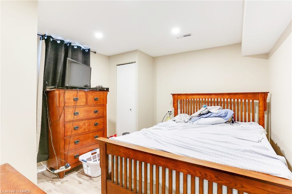 70 Ambleside Drive - Photo 8