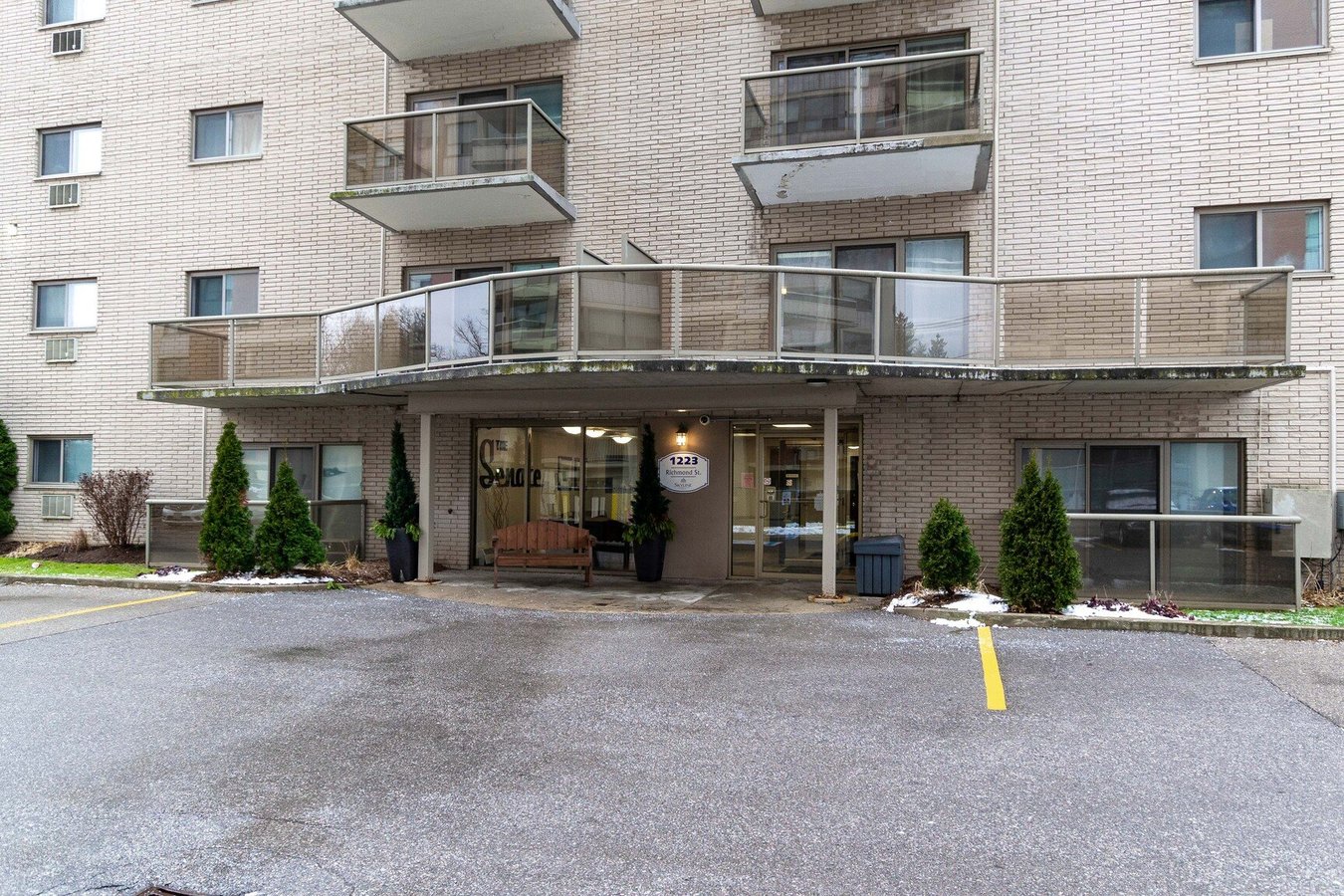 London 1 Bedroom Apartments Condos and Houses for Rent