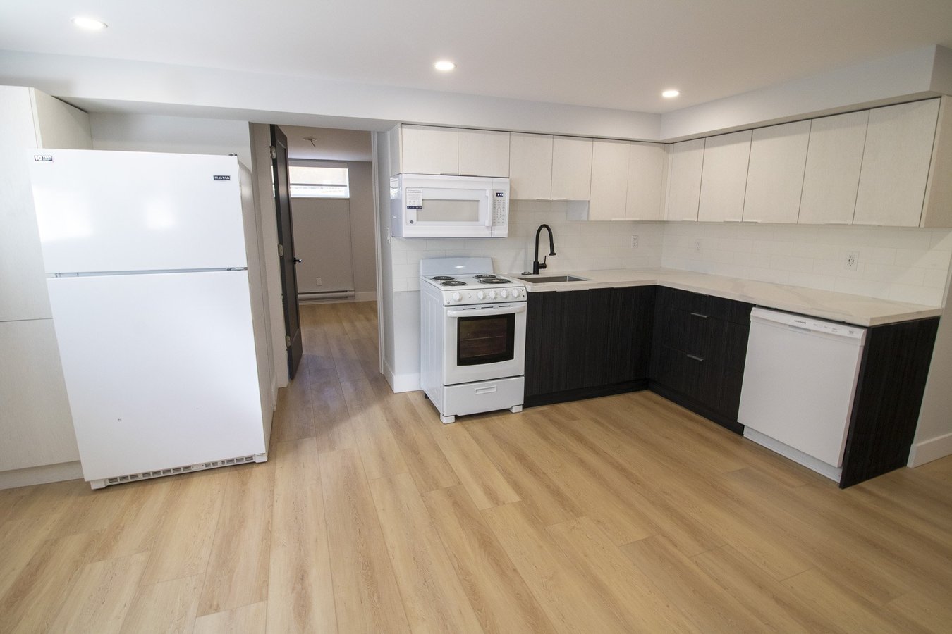 179 Burnside Drive - Photo 7